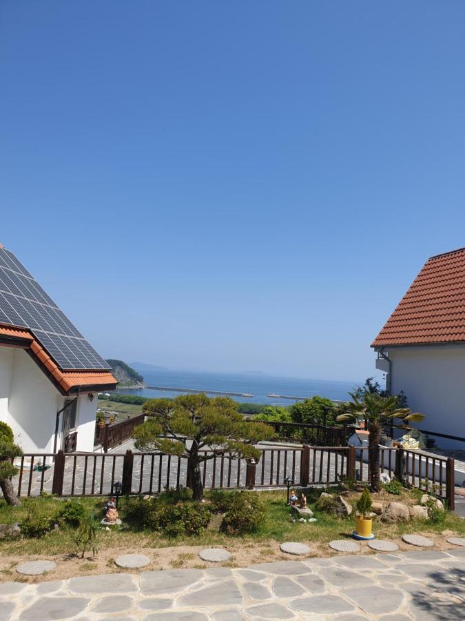 Herkules Namhae German Village Exterior photo
